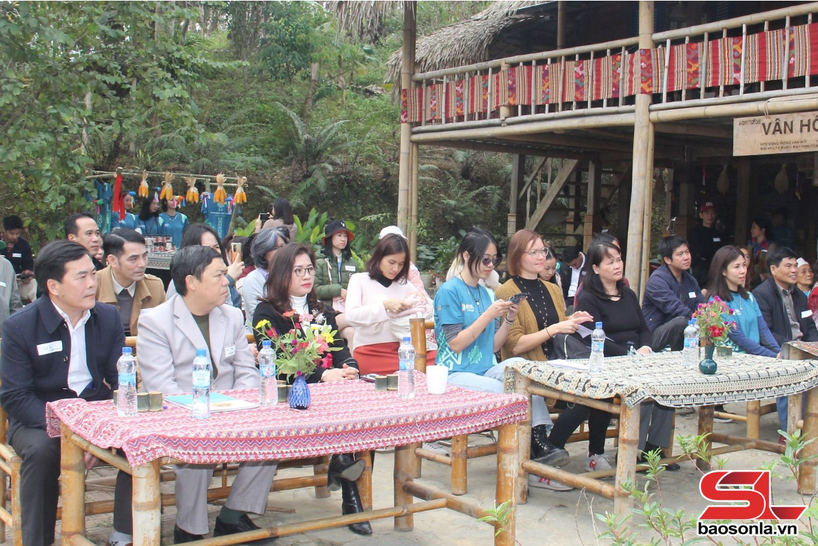 Nhiều hoạt động hấp dẫn tại Tuần lễ Du lịch huyện Vân Hồ