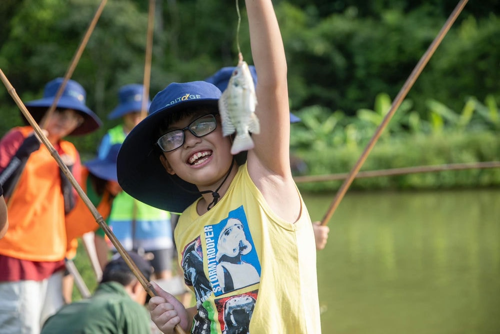 BƯỚTOPIA: Tour Du Lịch Tiếng Anh Gắn Liền Với Thiên Nhiên Và Trải Nghiệm Văn Hóa Dân Tộc